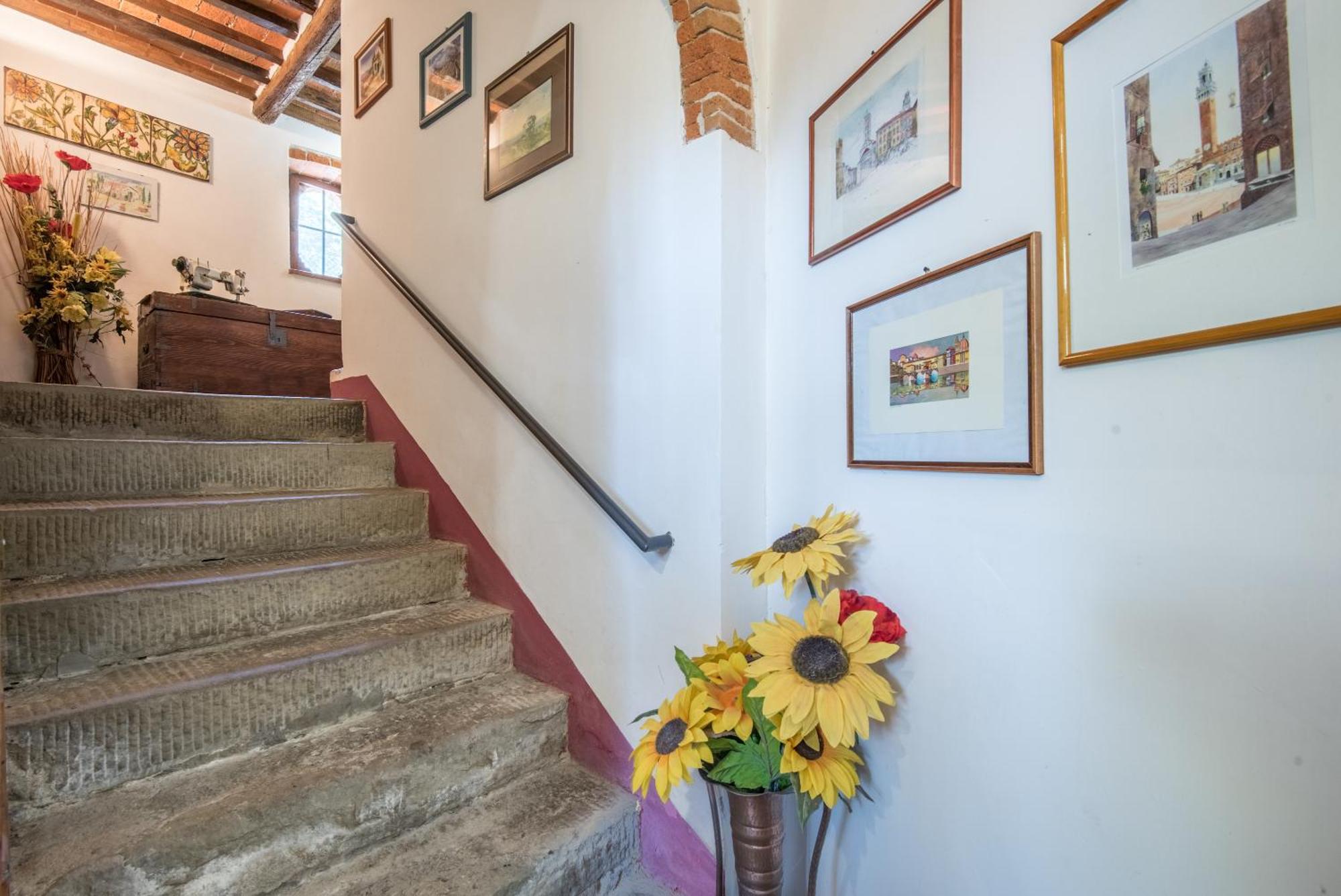 Villa Poggio Primo - Bilocale Brando à Castiglion Fibocchi Extérieur photo